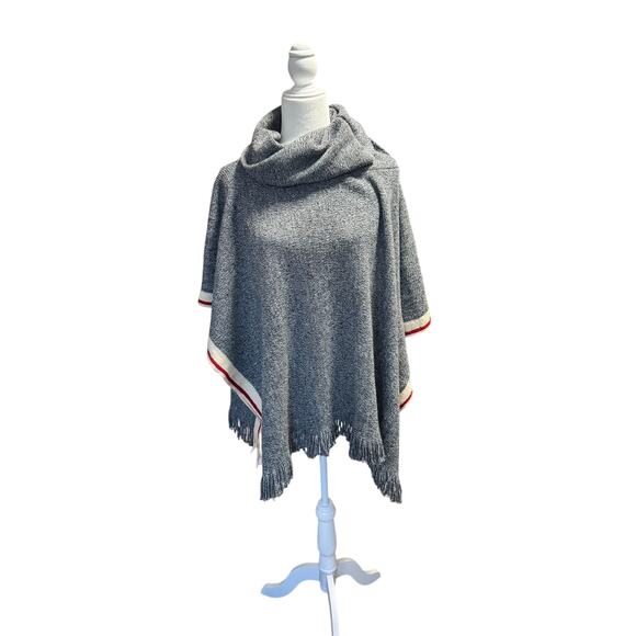 ROOTS Cabin Poncho, One Size Fits All, In Excellent Pre-owned Condition - Picture 1 of 7
